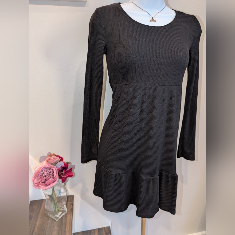 🖤 Casual Long Sleeve Soft Ribbed Black Mini Dress